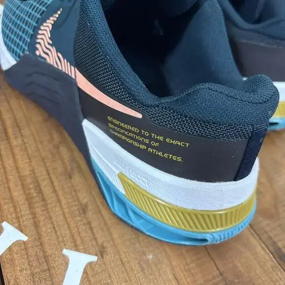 Nike Men's Navy Teal Gold Athletic Running Shoes - Picture 4 of 12